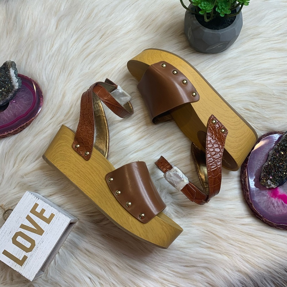 Sam Edelman Brynn Brown Wood Wedges